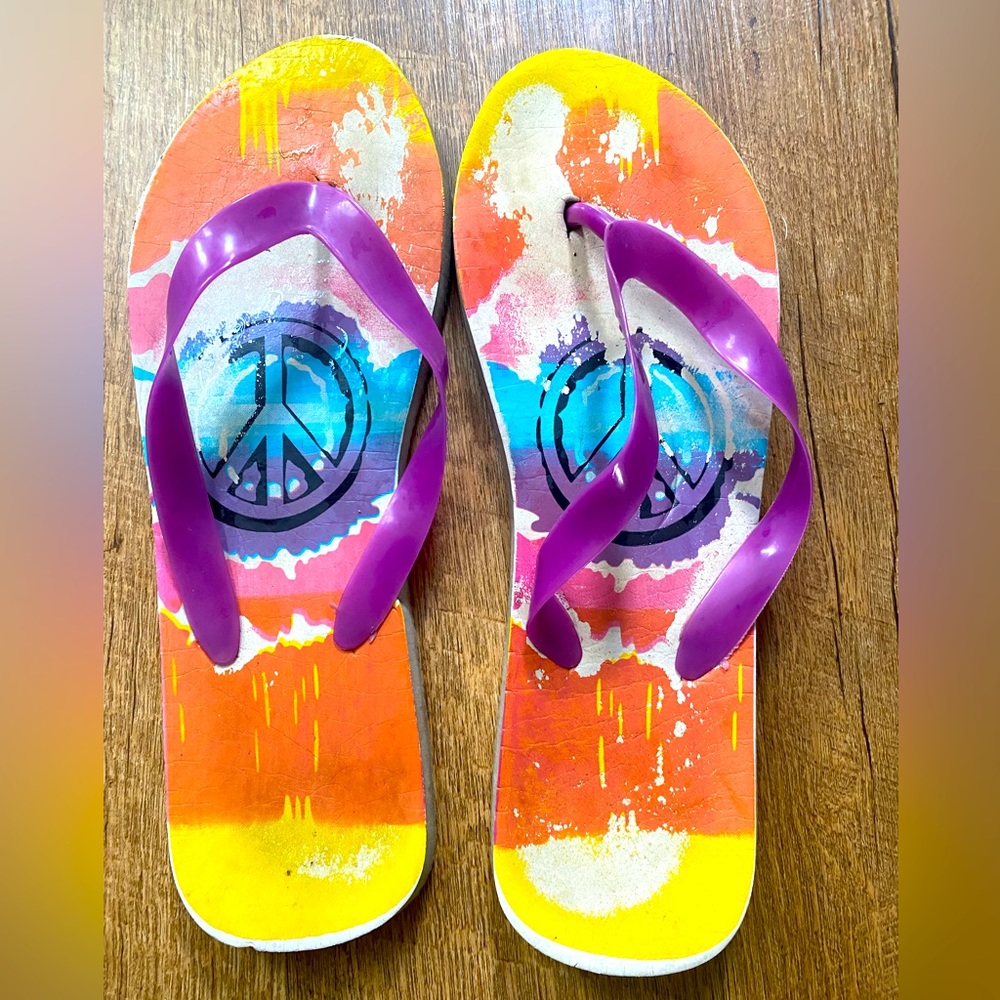 Free with $20+ Peace Symbol Dye / 2 for $10 bundle Flip Flop Beach Jelly Strap M